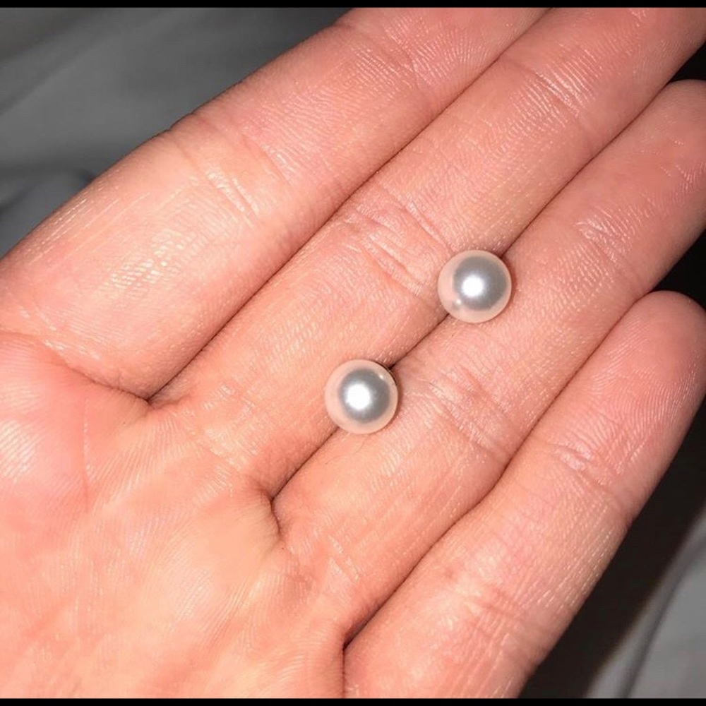 NEW dainty pearl earrings